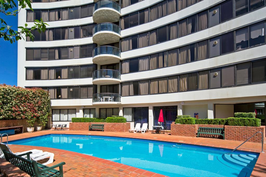 Breakfree Capital Tower Apartments Canberra Extérieur photo