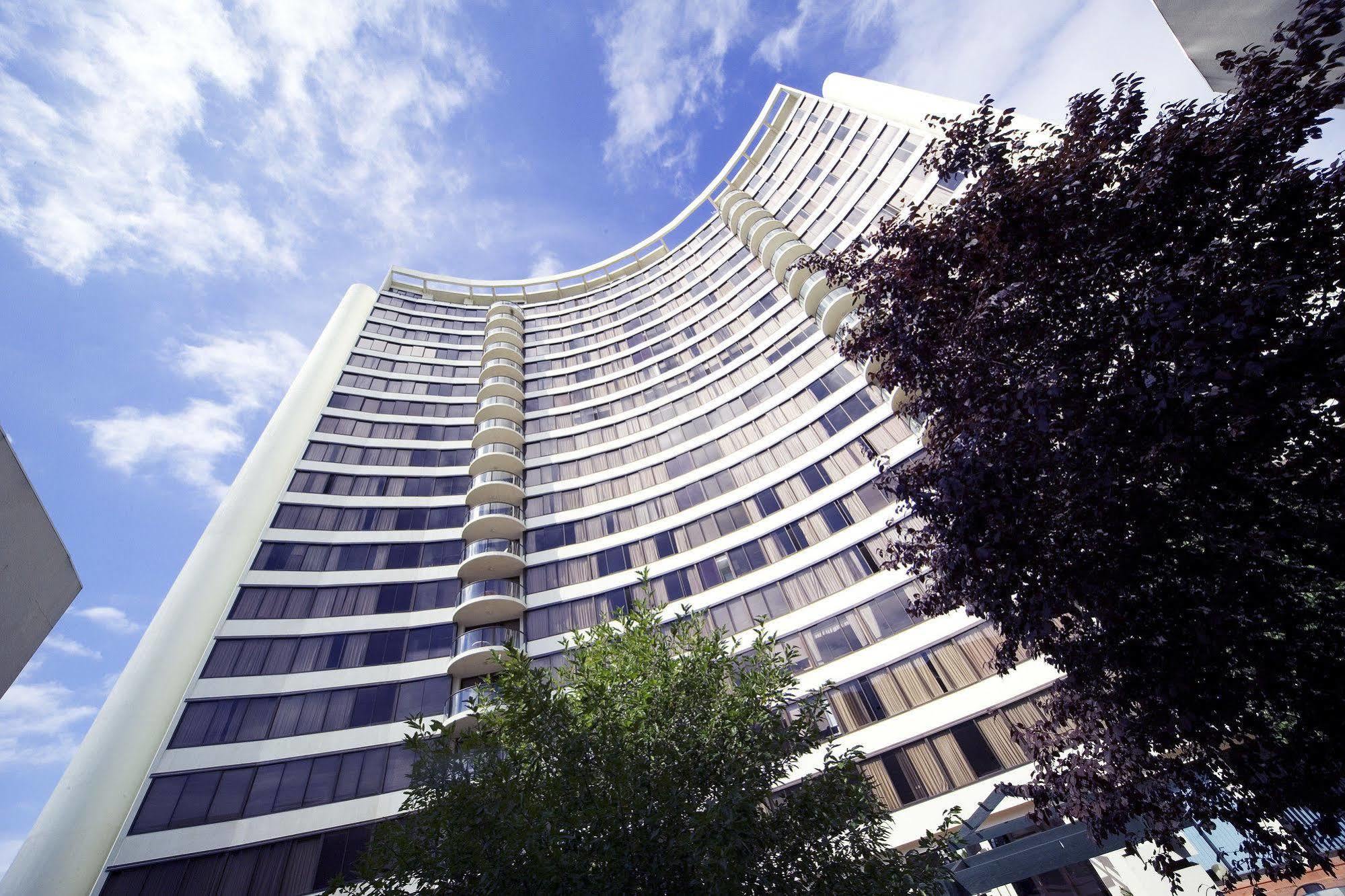 Breakfree Capital Tower Apartments Canberra Extérieur photo