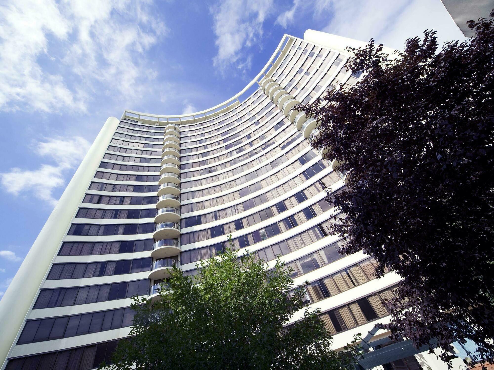 Breakfree Capital Tower Apartments Canberra Extérieur photo